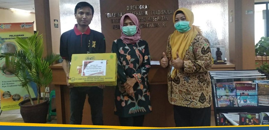 Anggota GP. Jamu Jawa Barat Donasi Produk Melalui Kemenkes