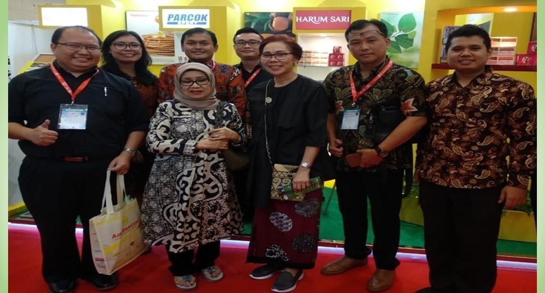 Herbal Medicine, Tropical Honey, Personal Care: Produk Air Mancur untuk Ekspor dan Pasar Nasional Herbal Medicine, Tropical Honey, Personal Care: Produk Air Mancur untuk Ekspor dan Pasar Nasional