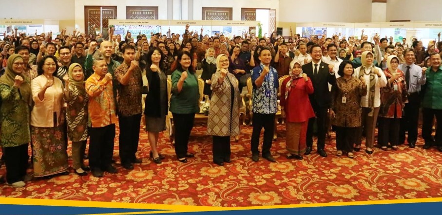 Badan POM: Meningkatkan Daya Saing Obat Herbal dan Alternatif Pengobatan Formal Badan POM: Meningkatkan Daya Saing Obat Herbal dan Alternatif Pengobatan Formal