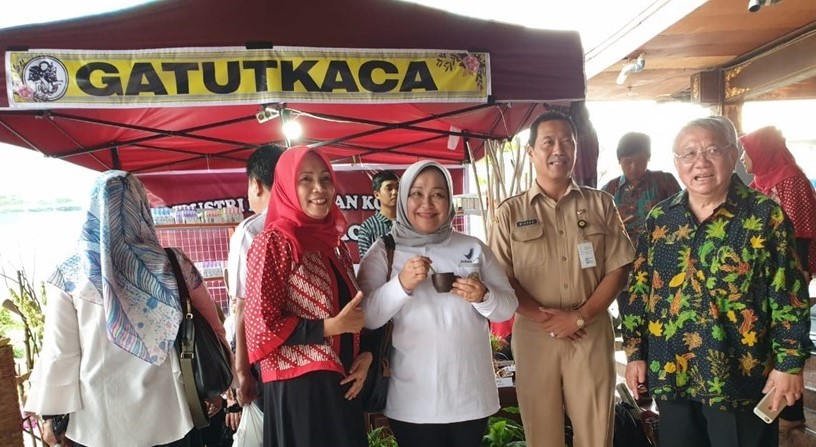 Indriaty Tubagus Indriaty Tubagus